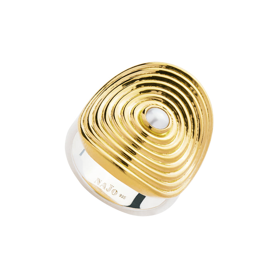 Najo Yellow Gold Plated Silver Texture Pearl Ring